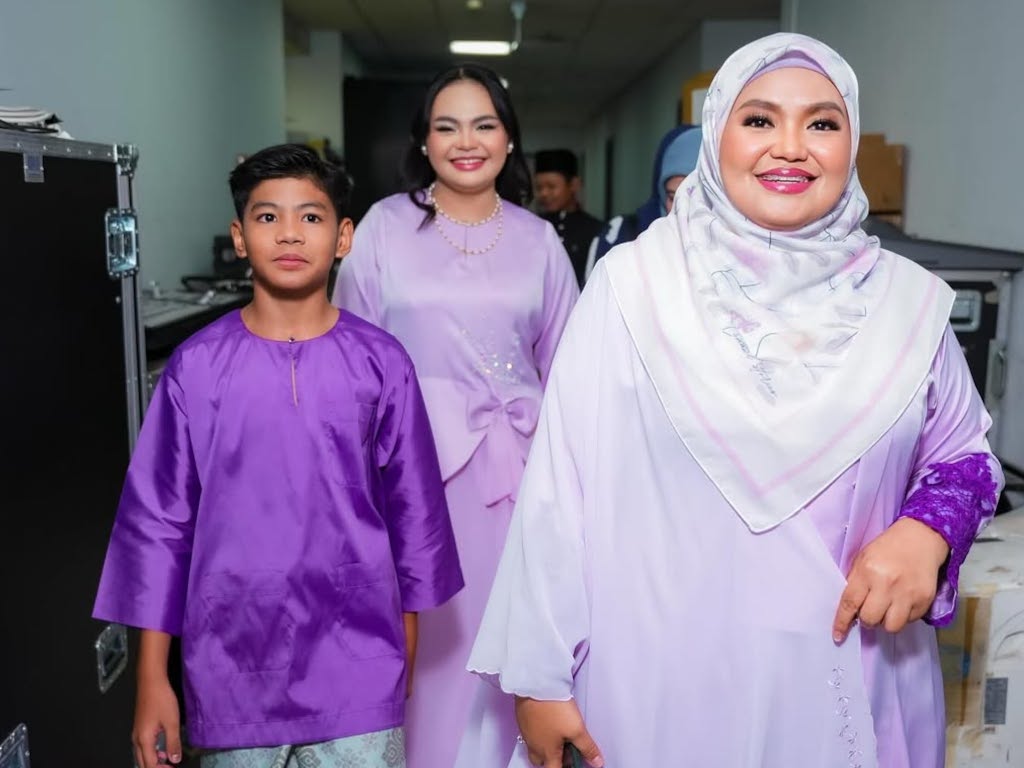 Siti Saerah thankful for Amad and Umai's musical talents