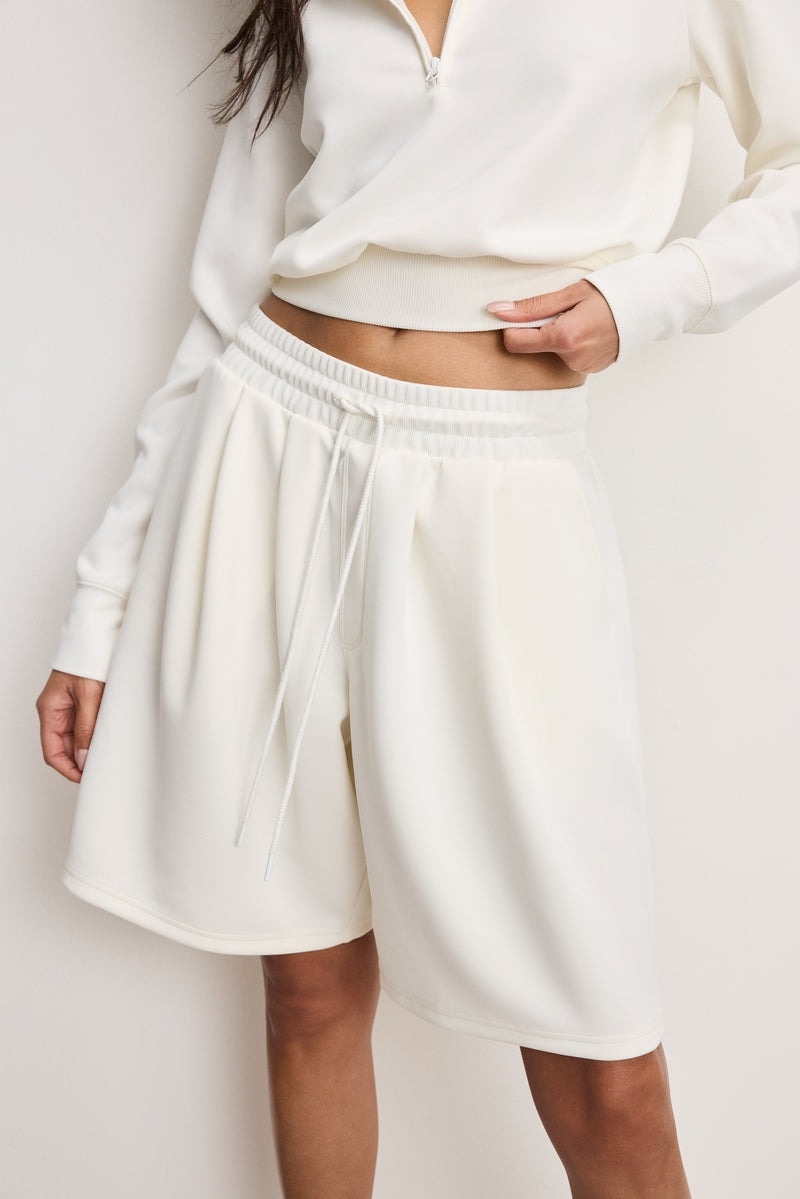 27 Good American Pieces You’ll Get So Much Use Out Of, Their Cost Per Wear Will Be Basically $0