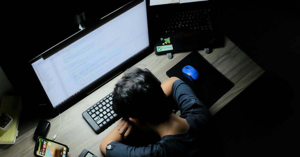 Too tired to function? Experts share how to best navigate sleep deprivation