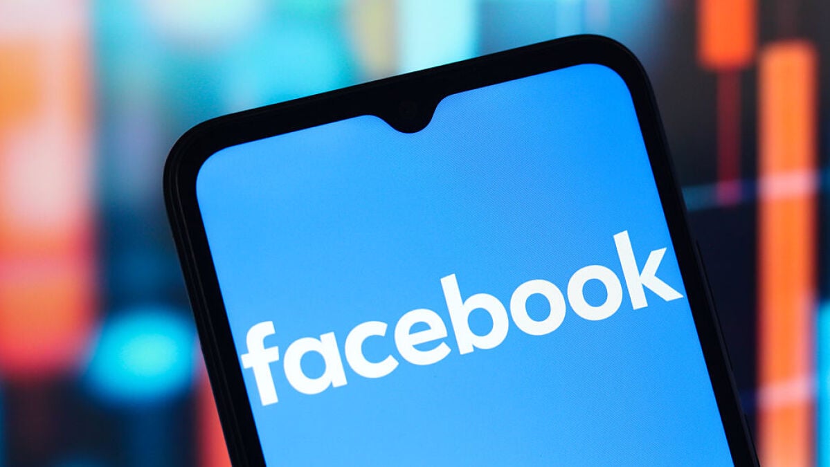 Facebook is bringing back the poke (again) for the youths
