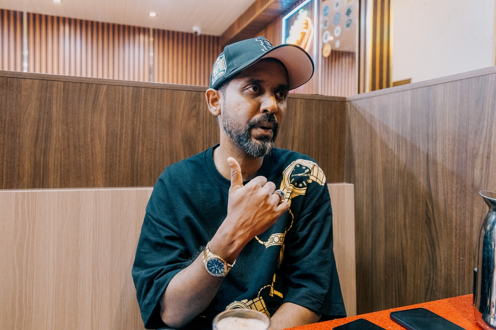 ‘Indians can’t speak BM?’ Rapper Balan Kash’s ‘Cekap’ EP proves critics wrong (VIDEO)