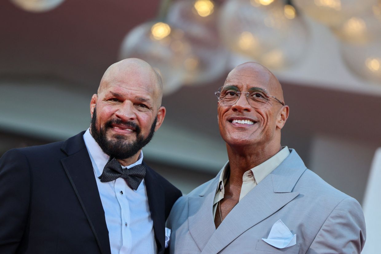 Oscar buzz builds for Dwayne Johnson’s role as UFC fighter in gritty film ‘The Smashing Machine’