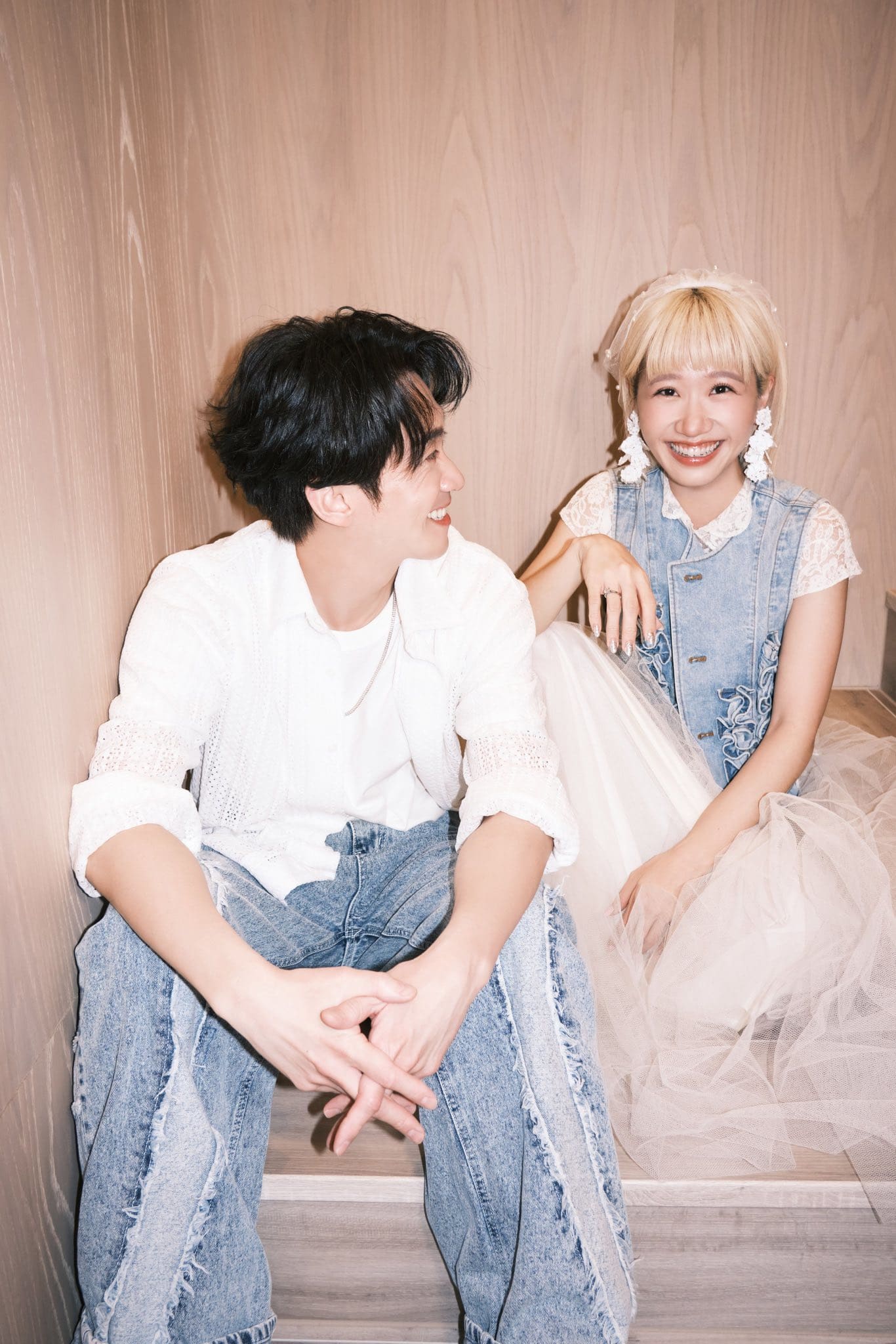 No One Knew They Were Dating — Now These Variety Show Hosts Are Getting Married