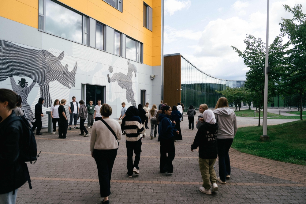‘It helps’: Finnish phone ban brings focus and chatter back to schools