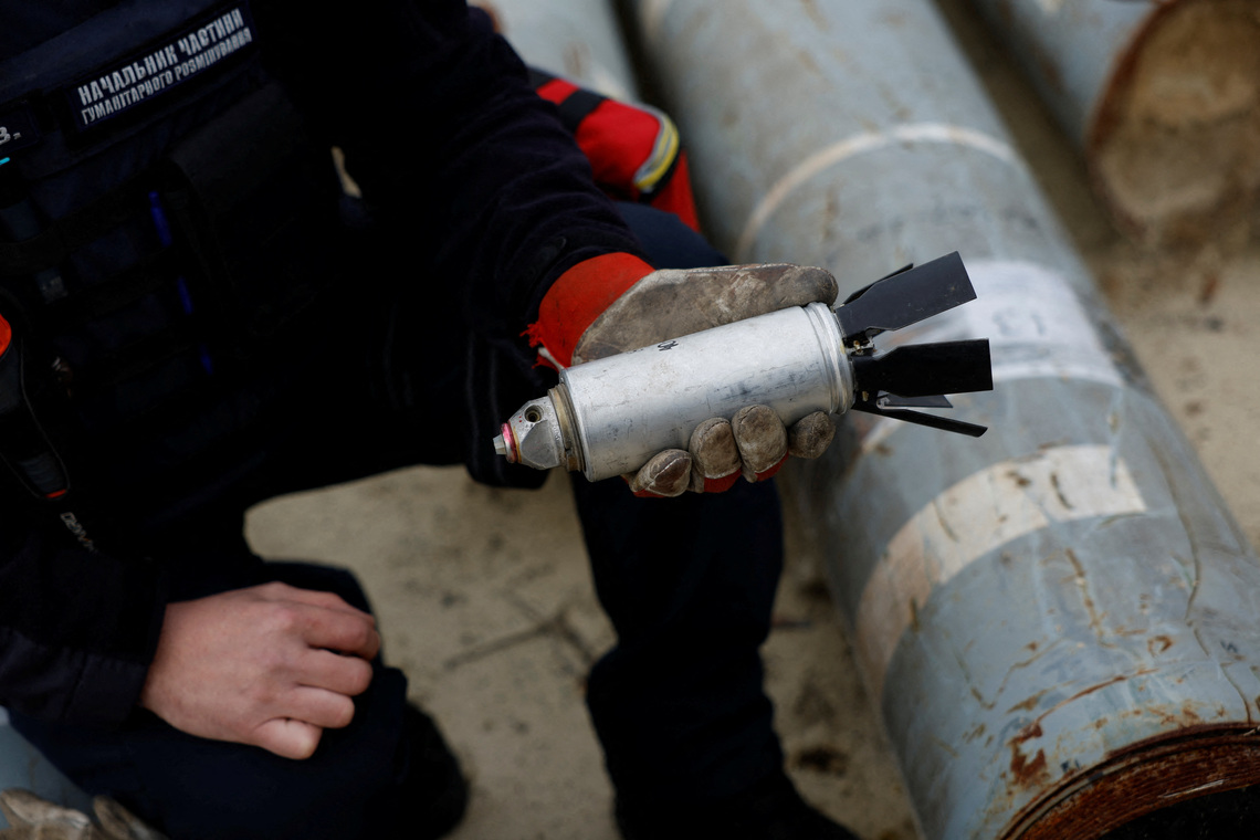 Cluster munitions cause more than 1,200 civilian casualties in Ukraine war, global monitor says
