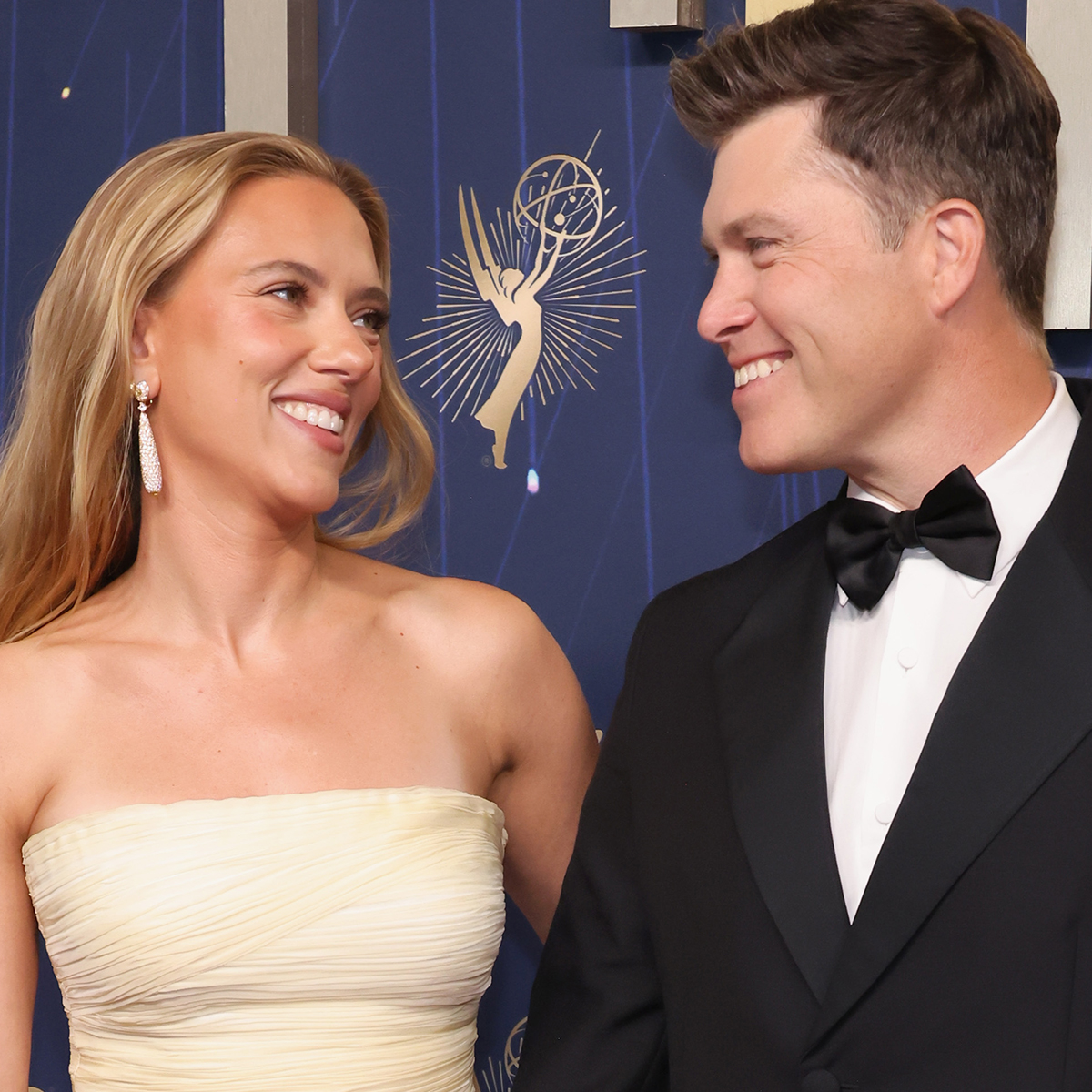 See Scarlett Johansson and Colin Jost’s Red Carpet Rebirth at Emmys 2025