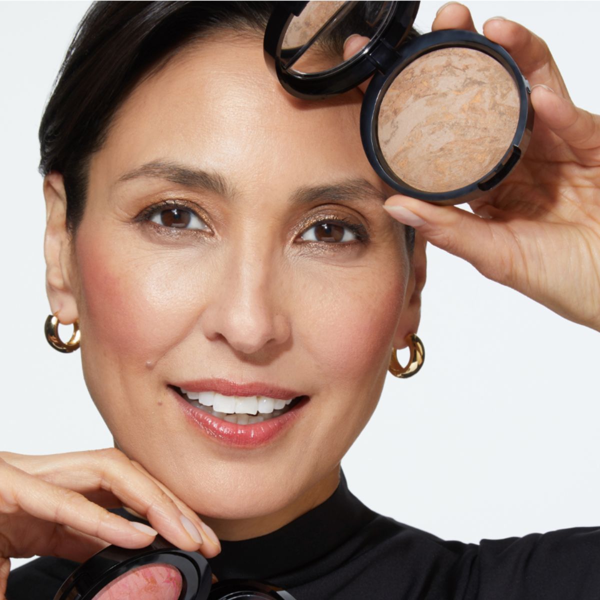 This Laura Geller Powder That's Always on Sale for Amazon Prime Day Is 44% Off Right Now
