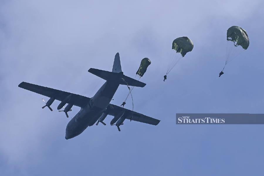 Airshows, explosions thrill crowds at armed forces open-day event