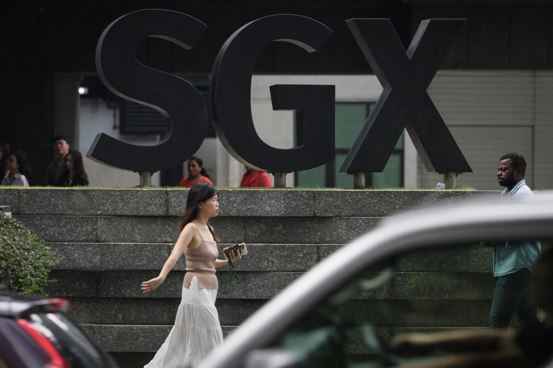 Singapore shares buoyed by regional sentiment and domestic policy support; STI up 0.1%