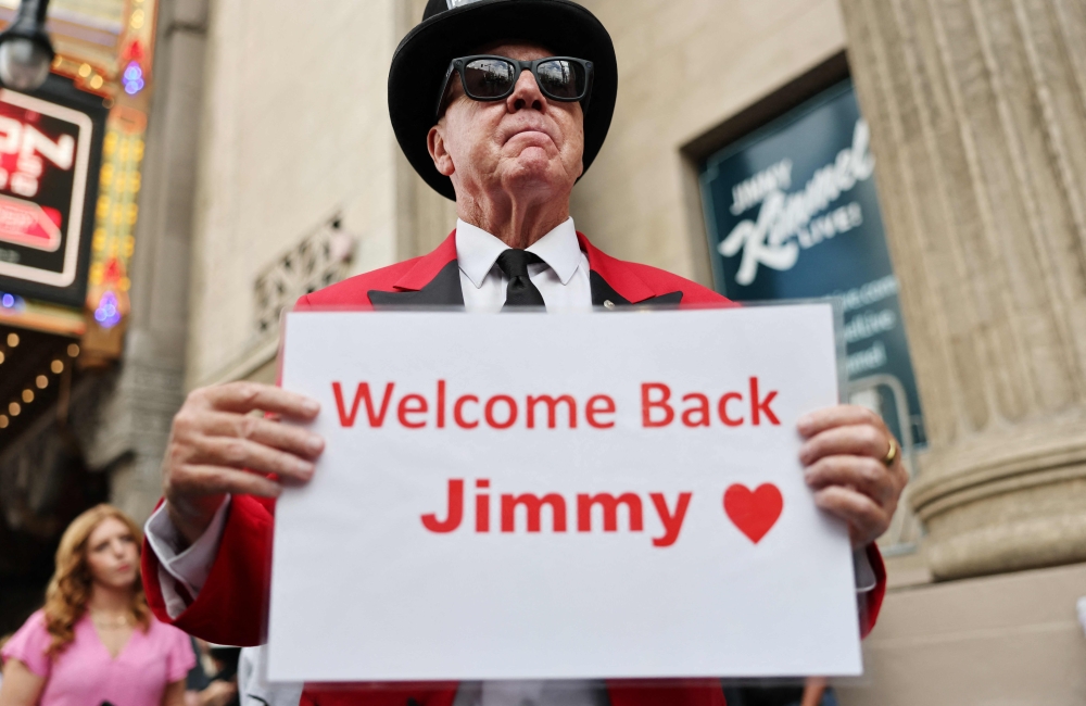 Joke’s on them — Sinclair crawls back to Kimmel after failed comedy coup