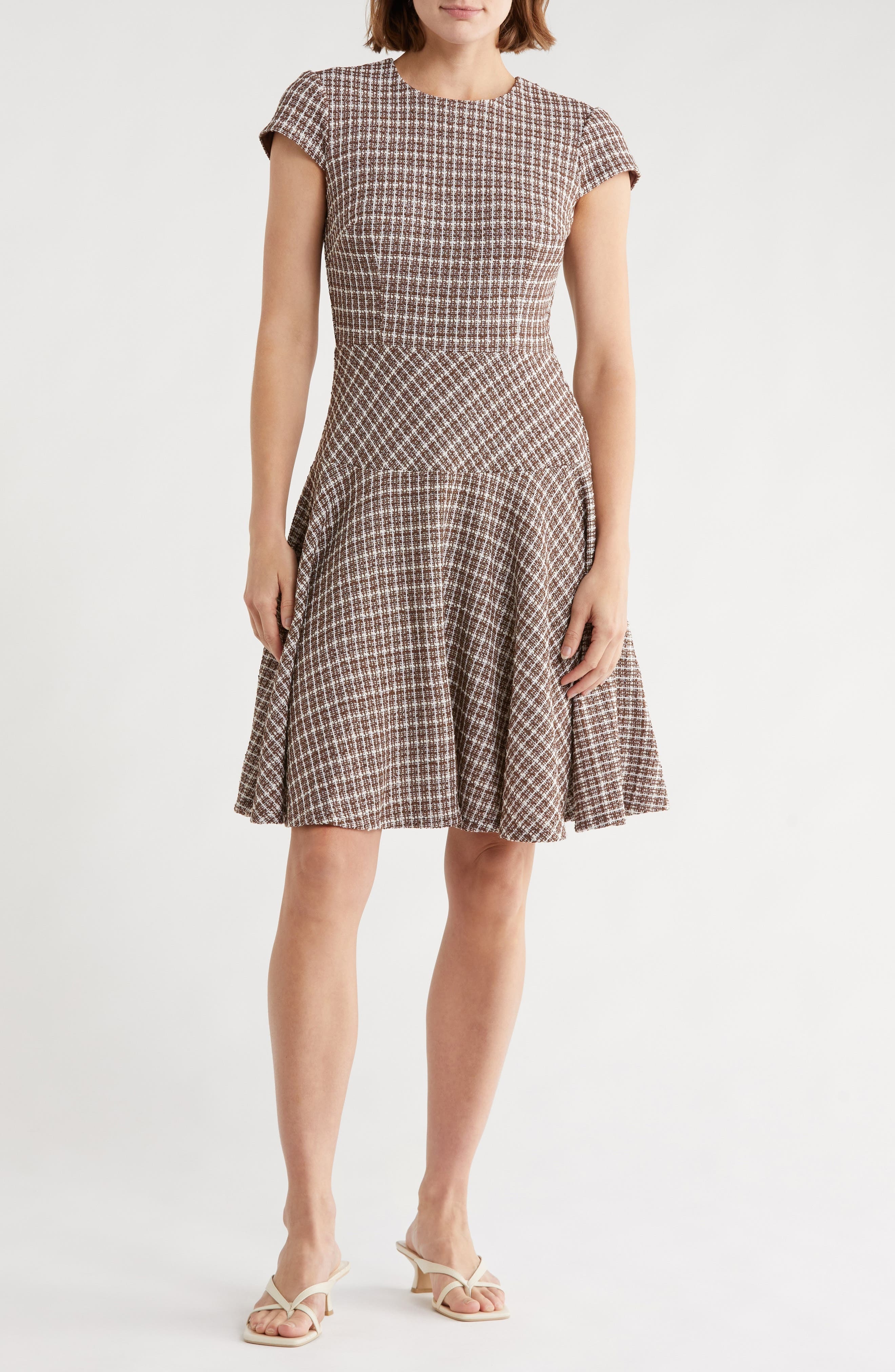 27 Cozy Products From Nordstrom Rack That Are Simply Mandatory For Homebodies