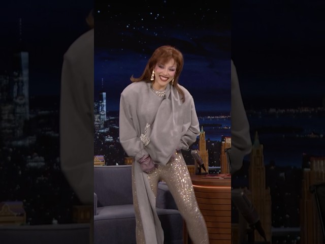 #DojaCat teaches Jimmy an ‘80s dance move inspired by Vie! #DojaOnFallon #FallonTonight