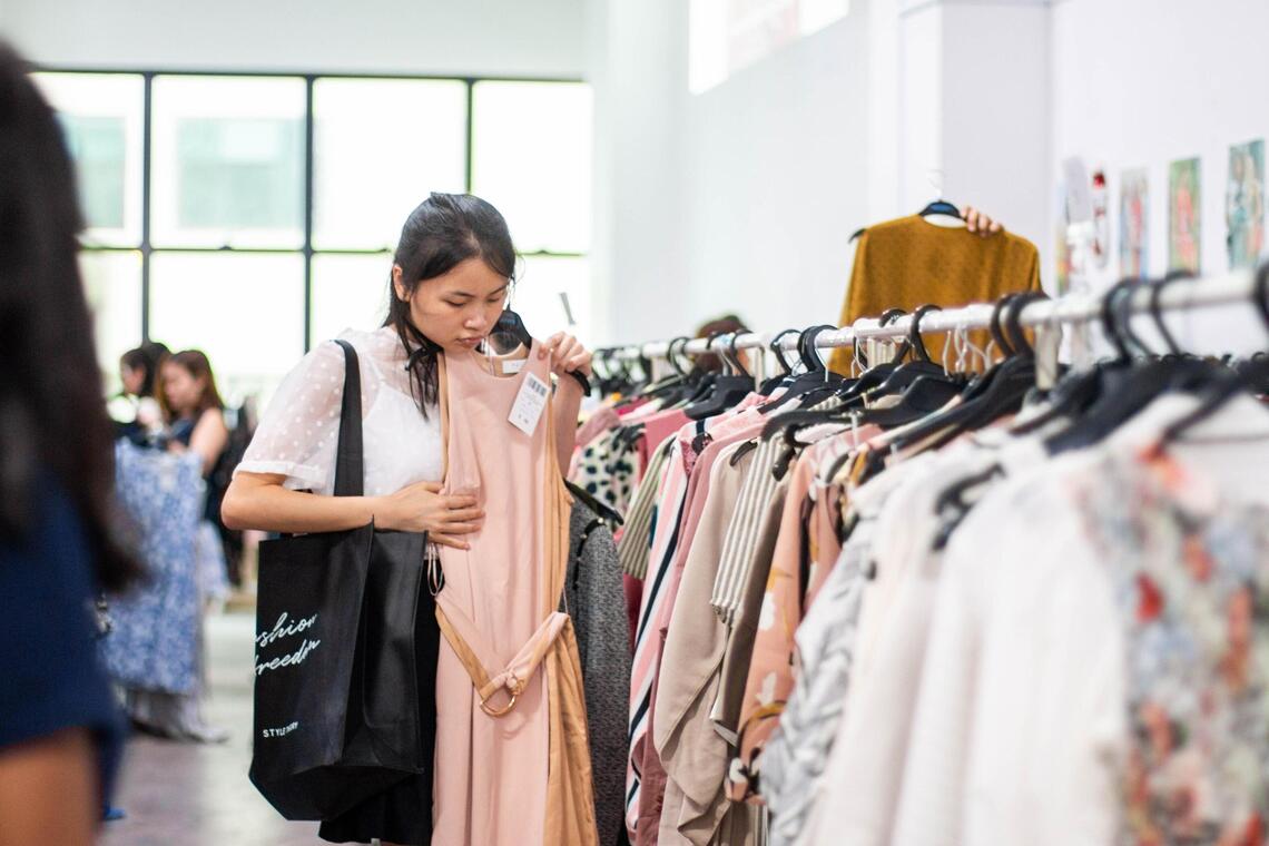 Online clothes rental platform Style Theory shuts down, no refunds given to subscribers
