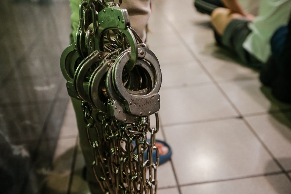 Johor police arrest 13 after armed brawl at Taman Mount Austin restaurant