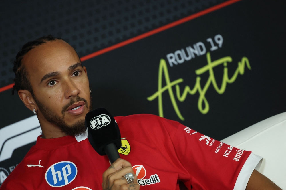 ‘These things aren’t helpful’: Hamilton refuses to entertain ‘distracting’ Ferrari-Horner speculation