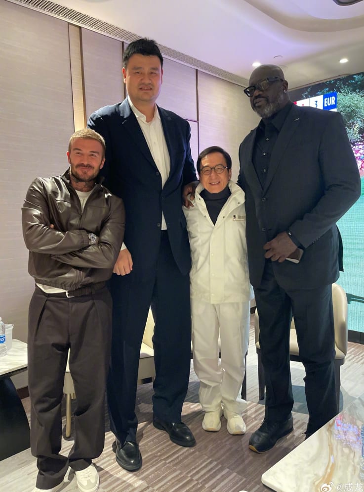 Jackie Chan & David Beckham’s Photo With Yao Ming and Shaq Goes Viral For Height Difference
