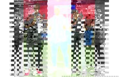 A karate team built without words