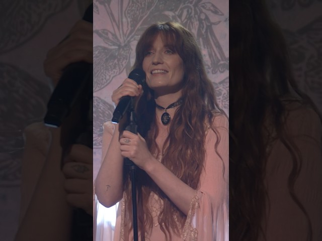 #FlorenceAndTheMachine performs “Sympathy Magic”! #FallonTonight