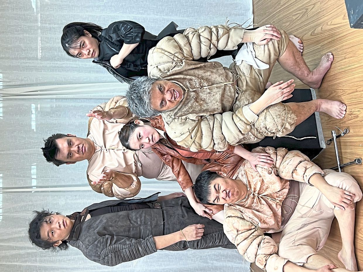 On the Chinese theatre stage, 'Animal Farm' holds a mirror to today’s power and inequity