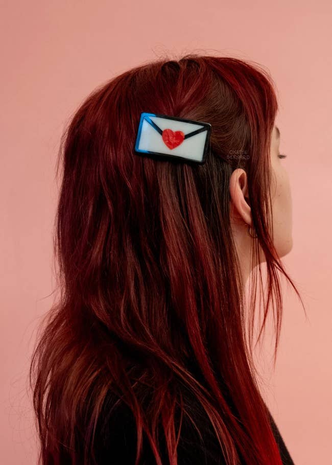 40 Cheap, Fun Gifts You’ll Wanna Buy In Multiples So You Can Keep Some For Yourself