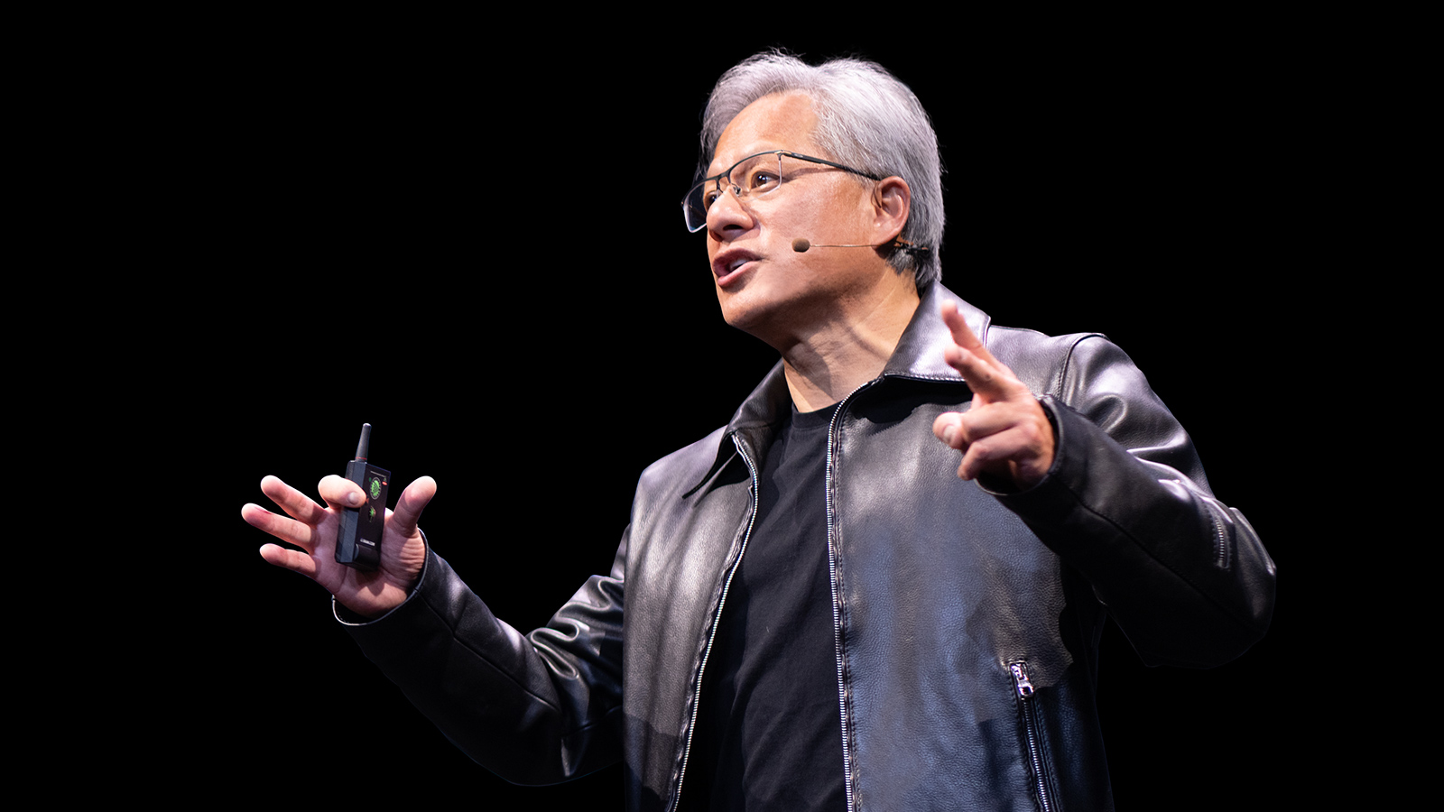 Nvidia CEO: no plans to sell AI chips to China