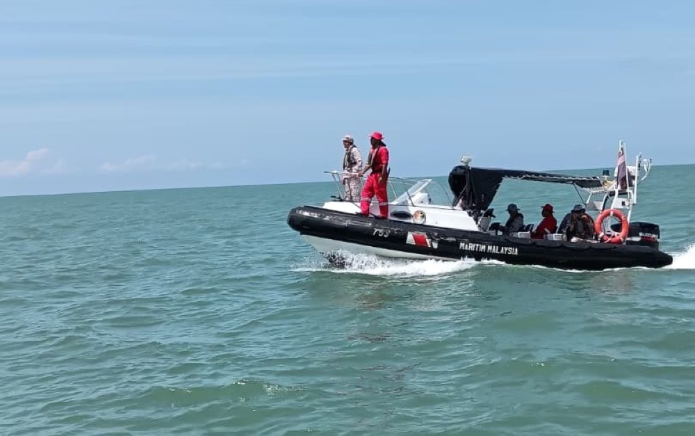 Search for missing father and son enters fourth day off Tanjung Payung