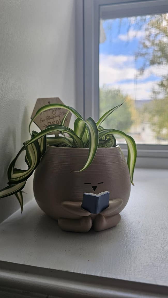 39 Nonbook Gifts Any Voracious Reader Will Appreciate