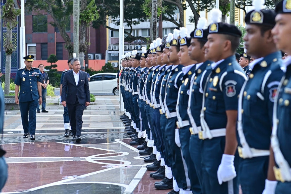 KL welcomes Fadlun Mak Ujud as 16th mayor