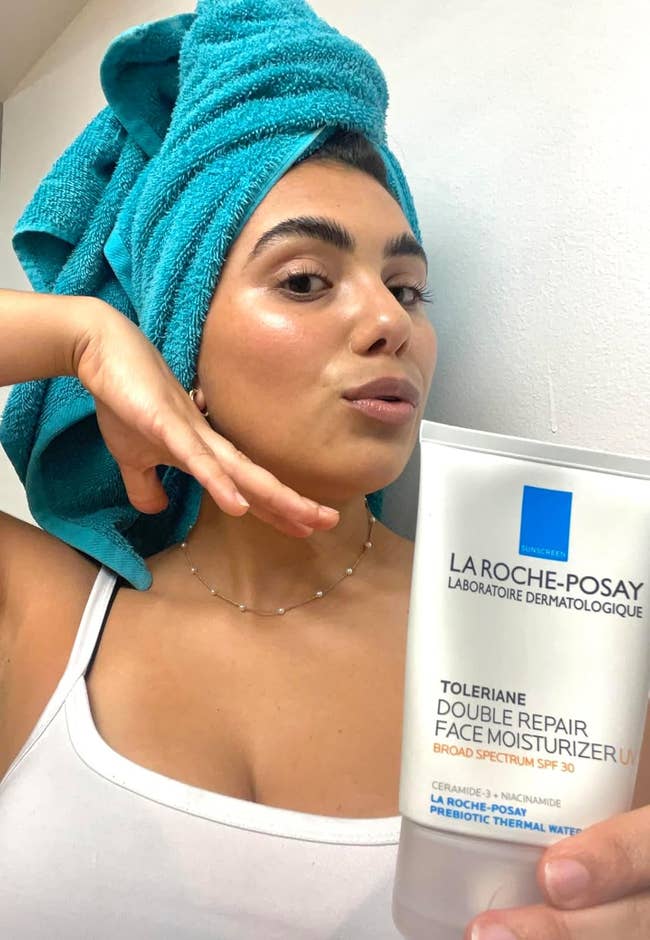 22 Items From Amazon’s "Internet Famous" List That Must Be Made From Pixie Dust Because The Results Are Magical