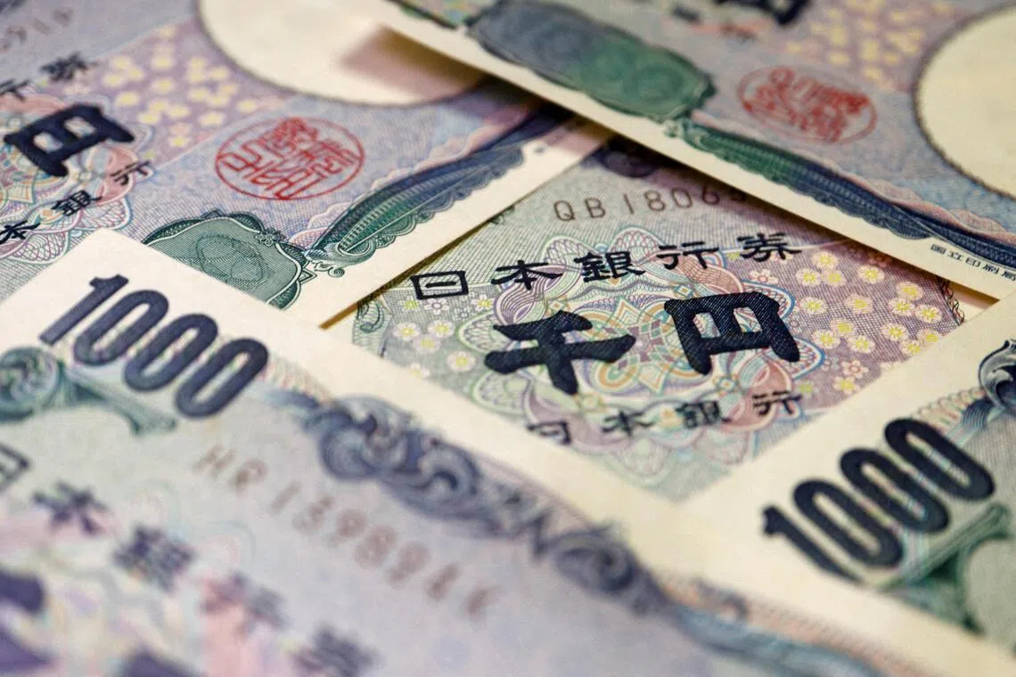 Yen rises as Japan signals chance of currency intervention