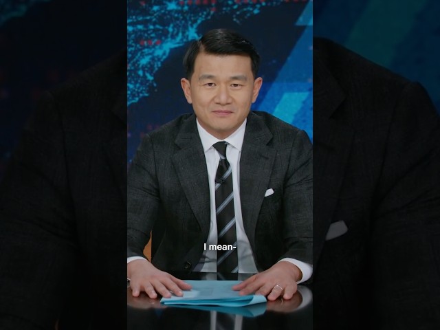 Turns out playing golf in a suit doesn't help you win a criminal case #dailyshow #halligan #comey