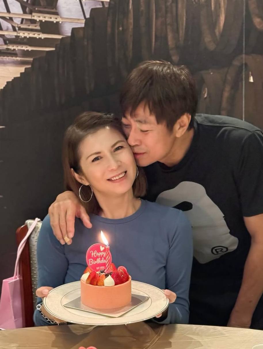 She Says She Would Leave Her Husband If He Ever Told Her This