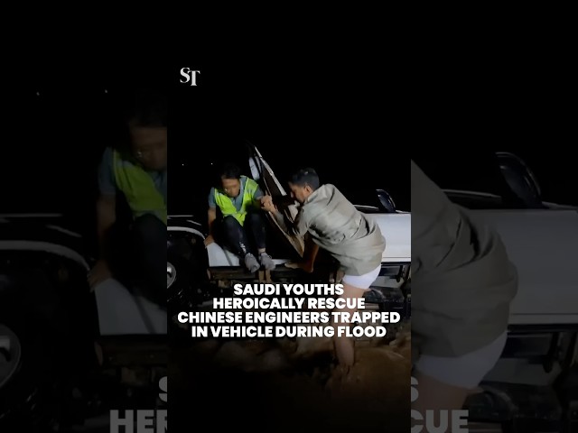 Saudi youths heroically rescue Chinese engineers trapped in vehicle during flood