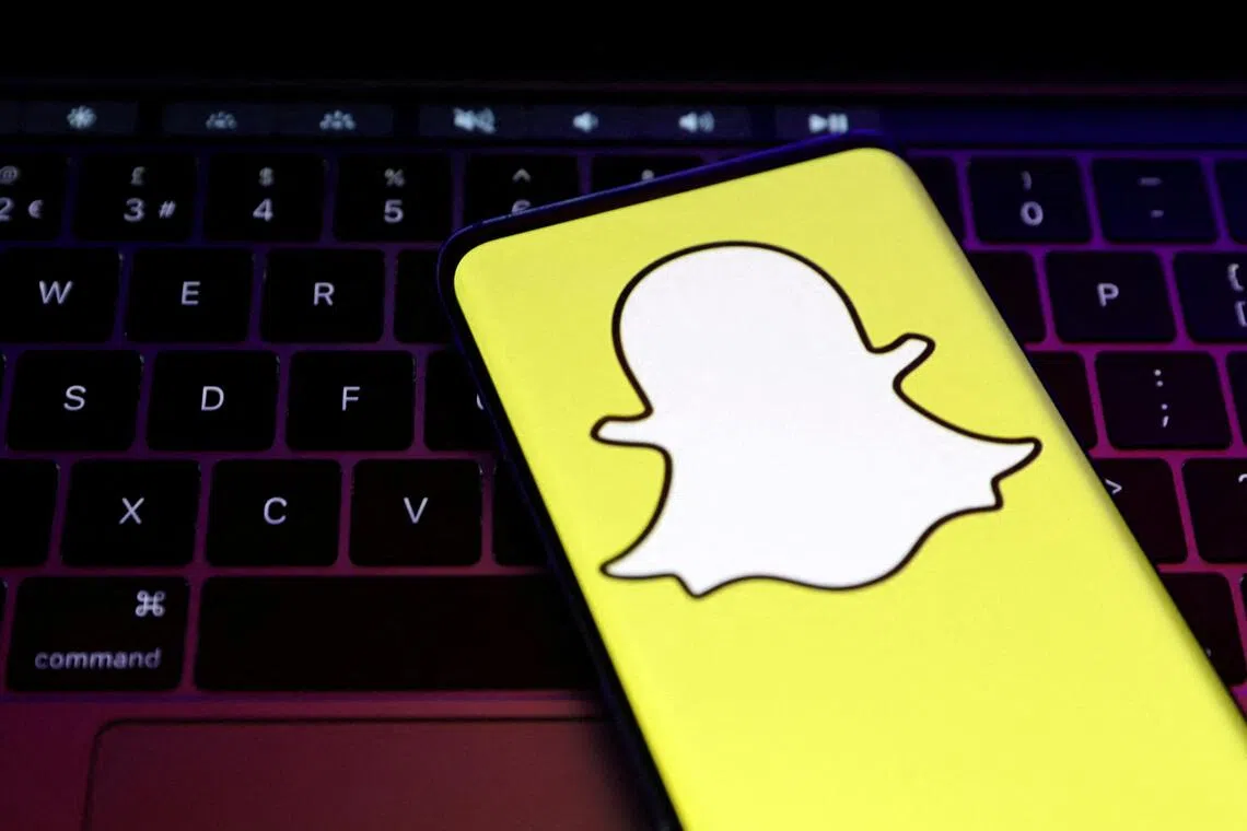 Snapchat begins age checks in Australia ahead of social media ban