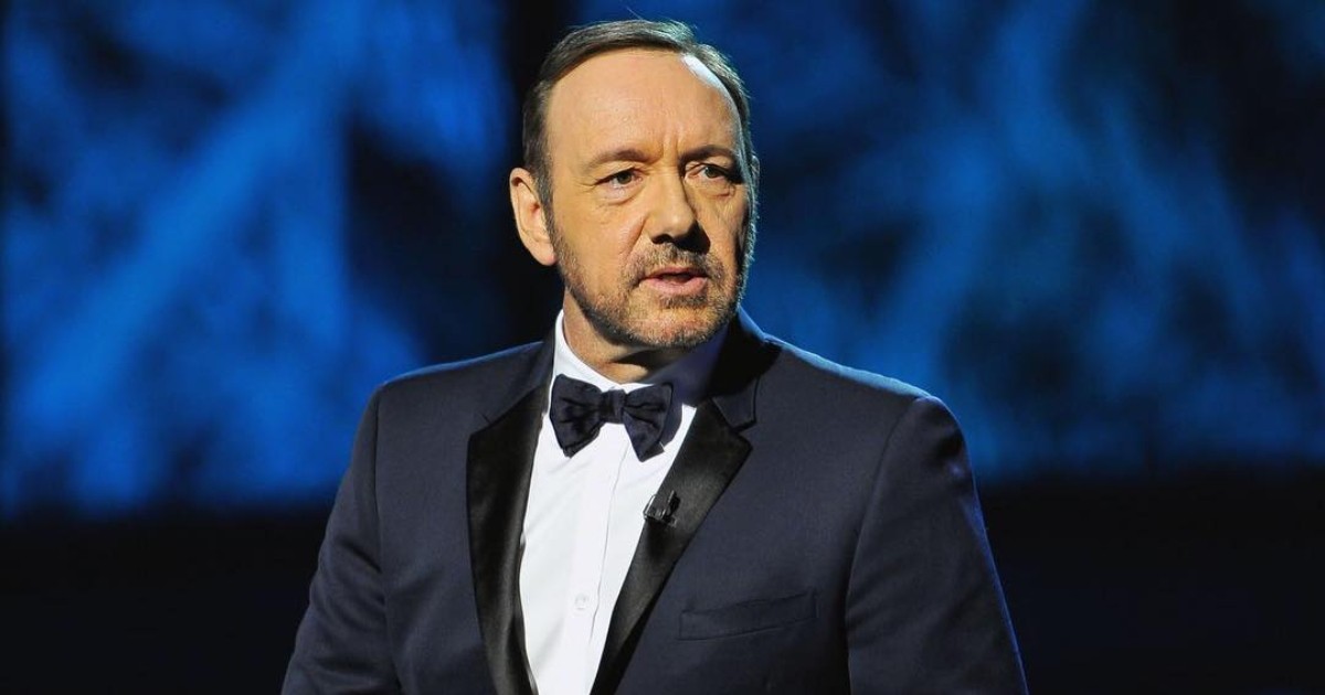 Kevin Spacey counters speculation about him being homeless