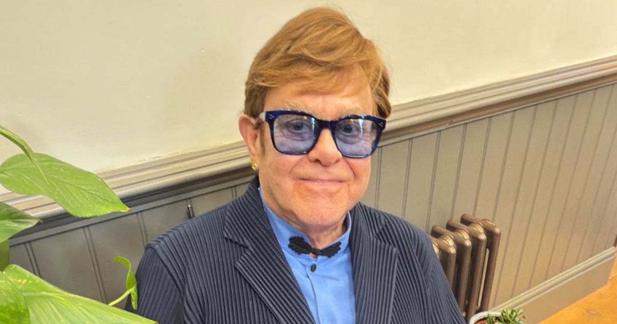 Sir Elton John reflects on 'devastating' health troubles