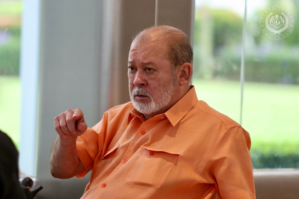 Sultan Ibrahim urges vigilance as deviant Islamic ideologies spread online, warns of rising threat