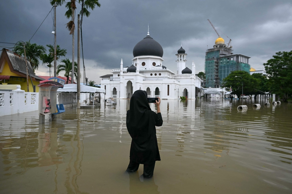 No Malaysians hurt in Sumatra floods, consulate advises caution amid ongoing risks