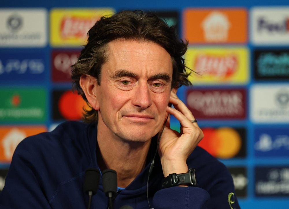 Tottenham boss Frank confident of club rebuild ahead of PSG test