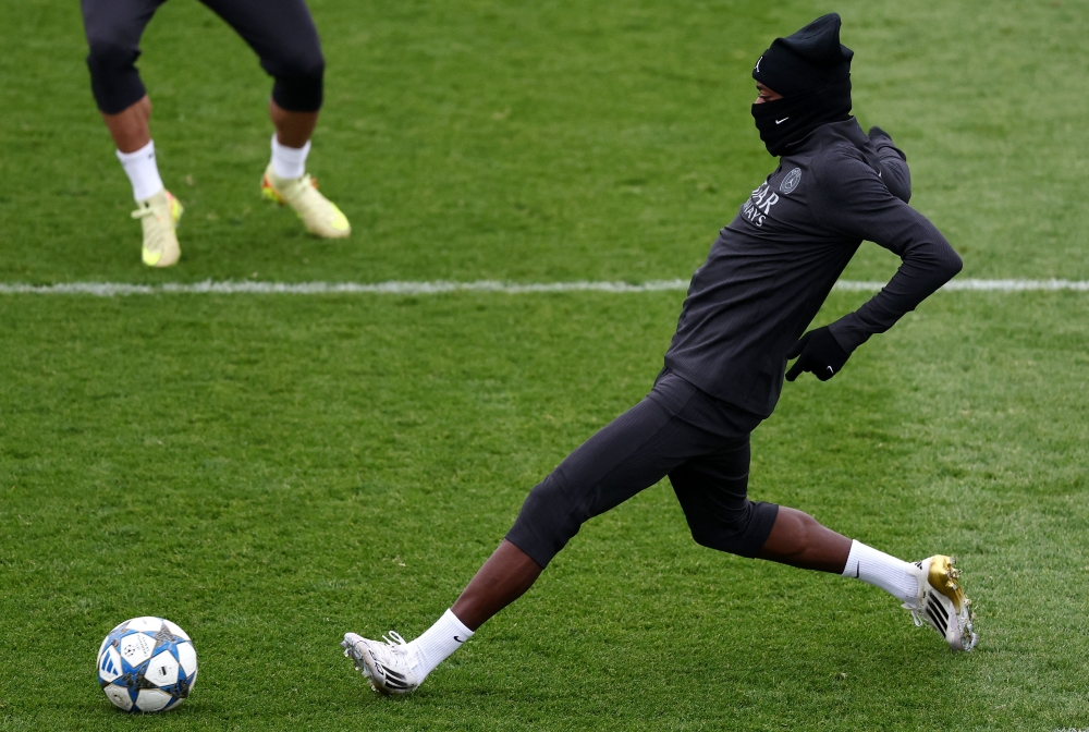 Midfield maestros return as PSG look to assert Ligue 1 dominance