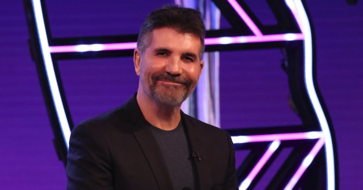 SImon Cowell says he stays young by washing his blood