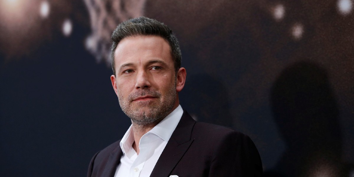 Ben Affleck spends Thanksgiving with ex-wife Jennifer Garner