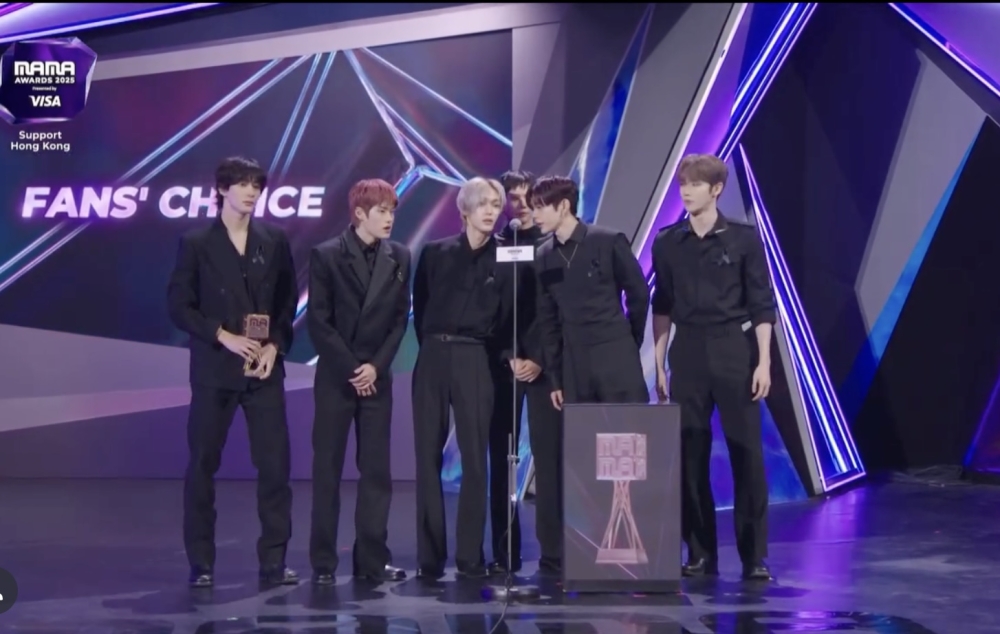 Riize’s Anton goes viral for Cantonese thank-you speech during subdued MAMA ceremony (VIDEO)