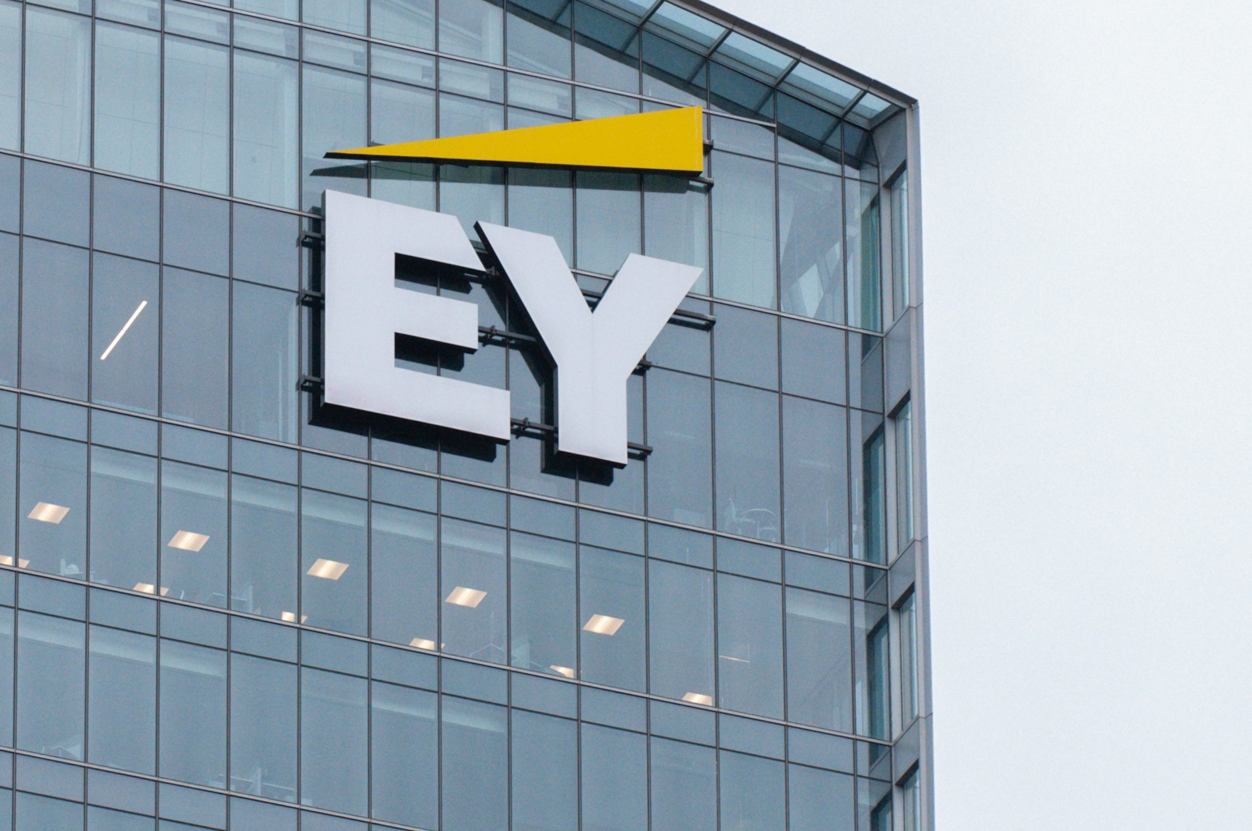 EY, Nvidia partner on physical AI platform
