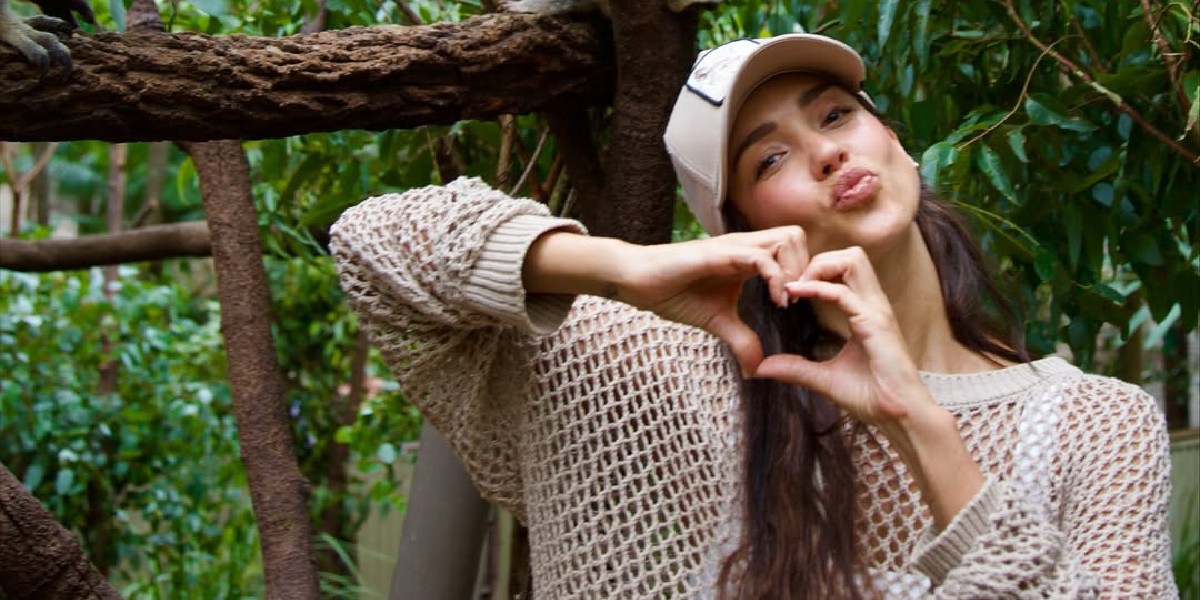 Jessica Alba regrets filming nude scene in Fantastic Four