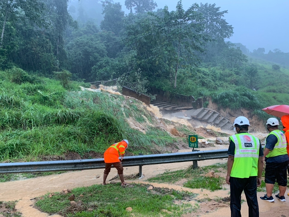 Kuantan alert: Heavy rains risk floods for low-lying areas near rivers till Dec 9