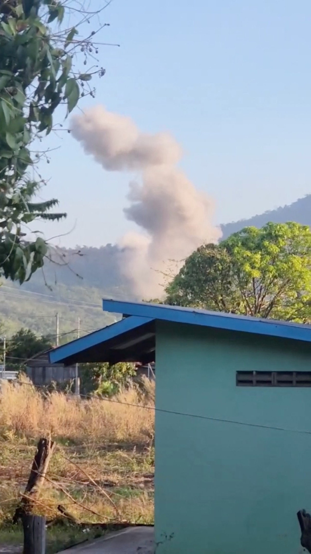 Malaysia calls for calm after Thai airstrike deepens border crisis with Cambodia