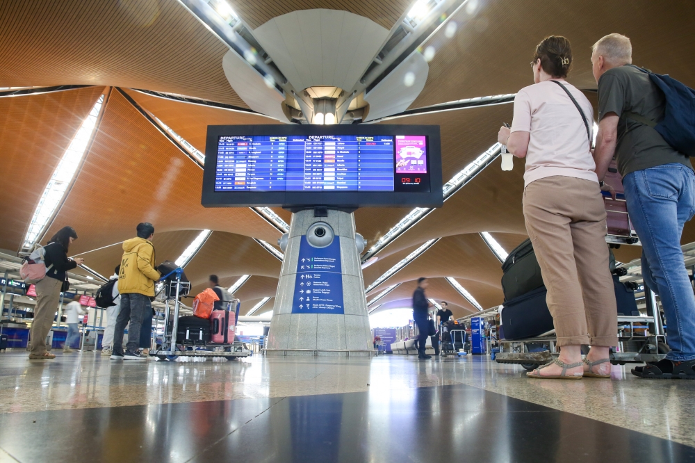 Malaysian man caught using fake Indian passport at KLIA, says Immigration DG