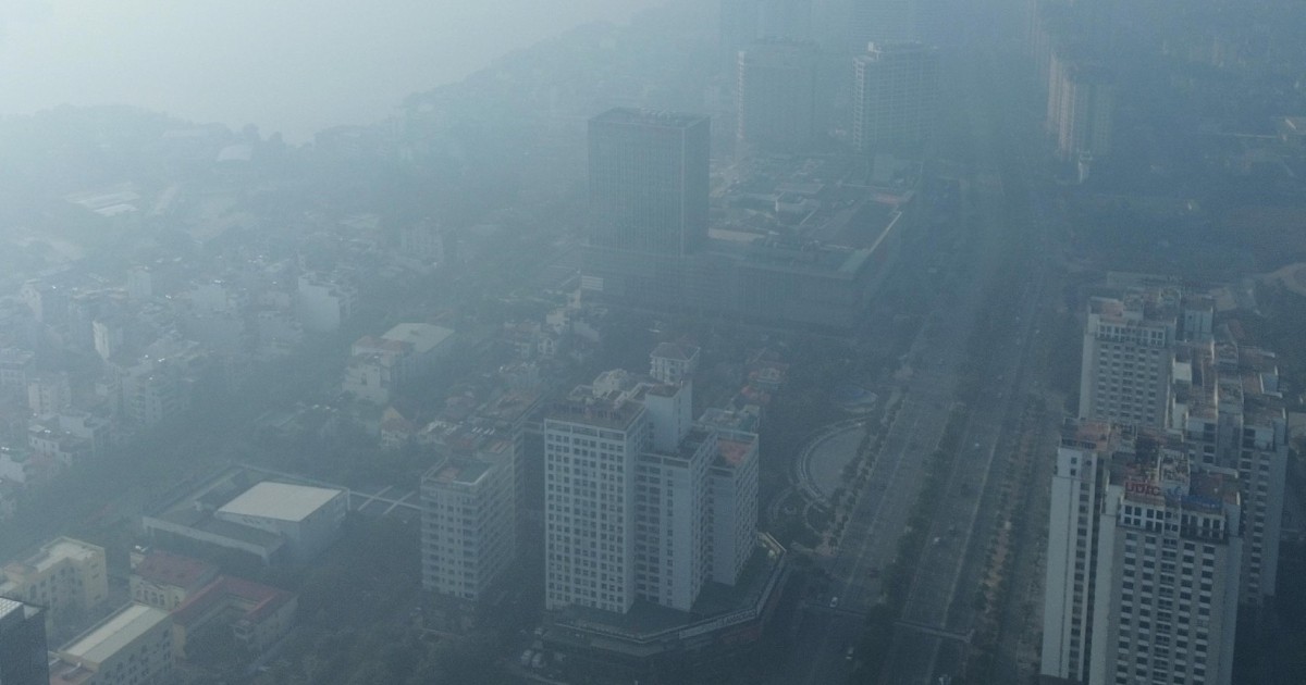 Vietnam urges factories to cut output as Hanoi chokes on smog