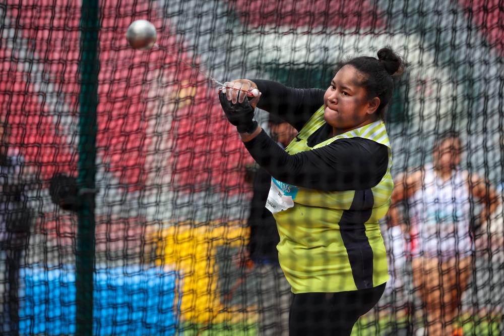 Grace Wong smashes four SEA Games records to clinch hammer gold in Bangkok